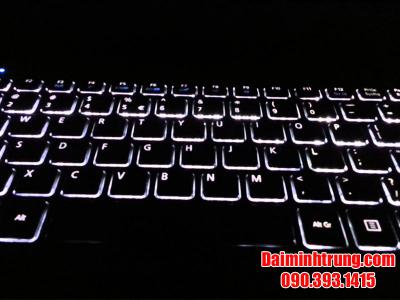 Cách bật đèn bàn phím laptop